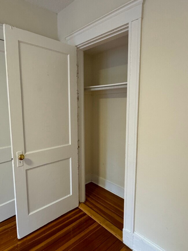 14 Barrows St unit 4, Allston, MA 02134 - photo 6
