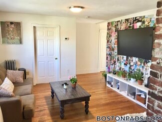 185 Hillside St, Boston, MA 02120