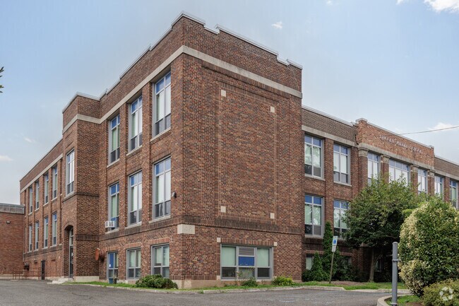 55% of students at Lincoln Middle School are proficient in reading.