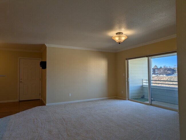 2631 E 15th St unit 302, Casper, WY 82609 - photo 6
