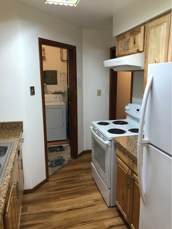 1821 Northwestern Ave unit 1, Anchorage, AK 99508 - photo 2