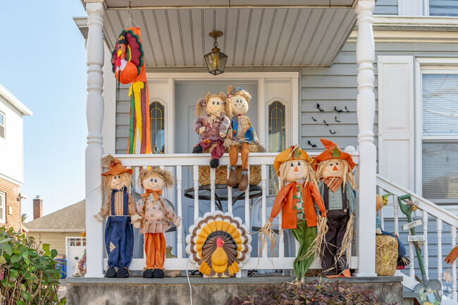 Many homeowners in Southeast Yonkers decorate their houses throughout the seasons.