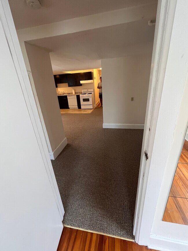 129 E Gorham St, Madison, WI 53703