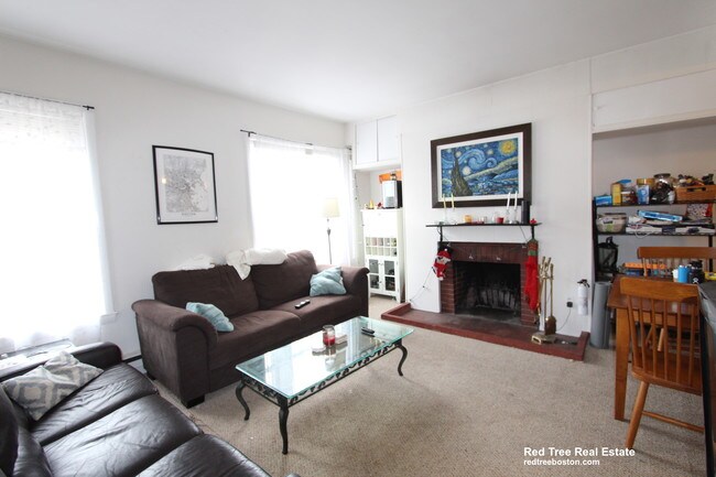 202 St Paul St unit 23, Brookline, MA 02446 - photo 3