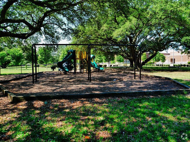 Larchmont Elementary School students can enjoy playing in the shade during recess.