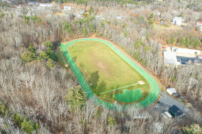 Welcome to Overlook Middle School in Ashburnham.