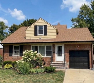 316 Halle Dr, Euclid, OH 44132