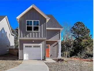 2537 Beachmont Ave, Charlotte, NC 28208