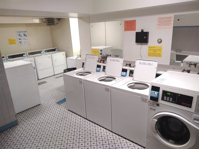 1110 13th Ave unit 1 Bedroom, Altoona, PA 16601 - photo 7