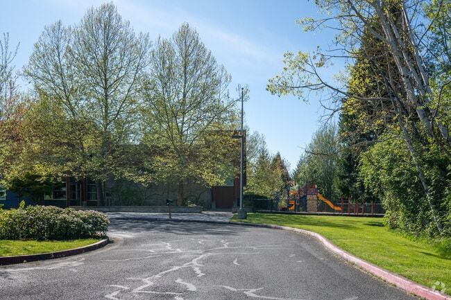 Arata Creek School 01