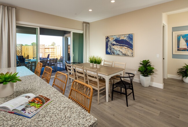 9106 Colzie Ct, Elk Grove, CA 95624 - photo 6