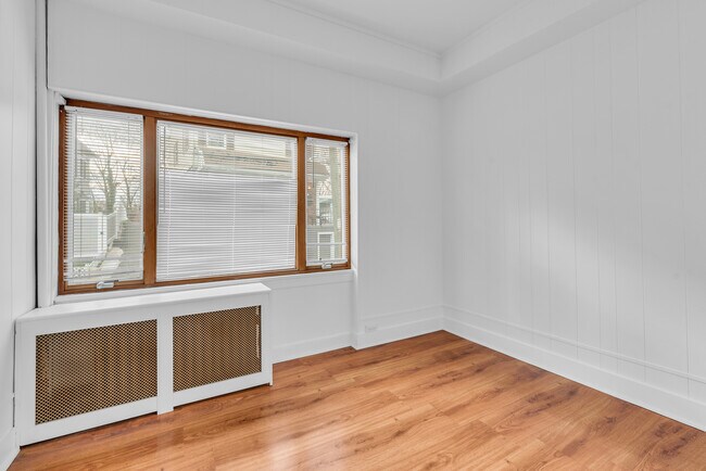 127 Maple Ave unit 1, Rye, NY 10580 - photo 5