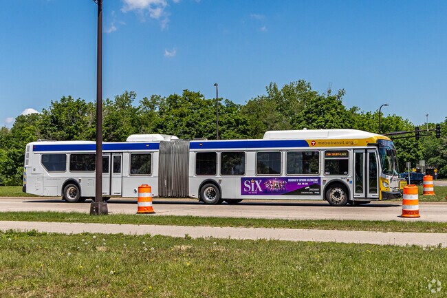 Metro Transit provides easy public transportation access for residents of Cedar Isles Dean.