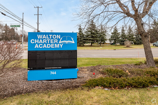 Walton Charter Academy, Rankings & Reviews - Homes.com