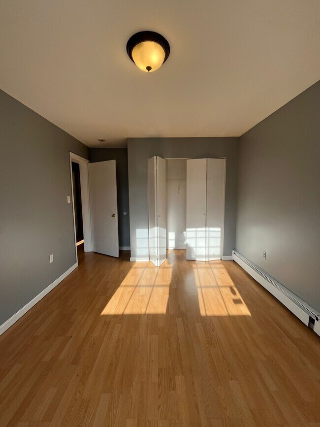 35 Fairview Ave unit 1, Jersey City, NJ 07304 - photo 6