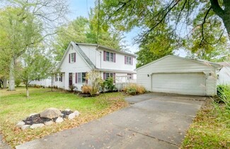 120 Woodland Dr, Medina, OH 44256