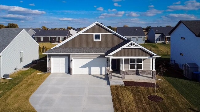 1719 5th St, Eldridge, IA 52748 - photo 3