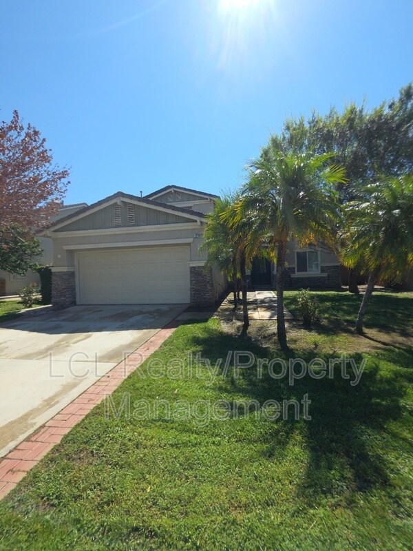 12899 Oakdale St, Corona, CA 92880