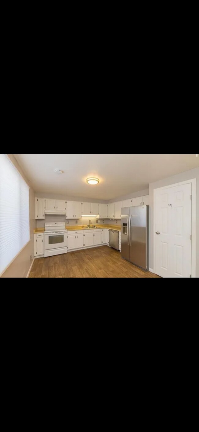 500 Monroe Ave unit 43, Green River, WY 82935 - photo 5
