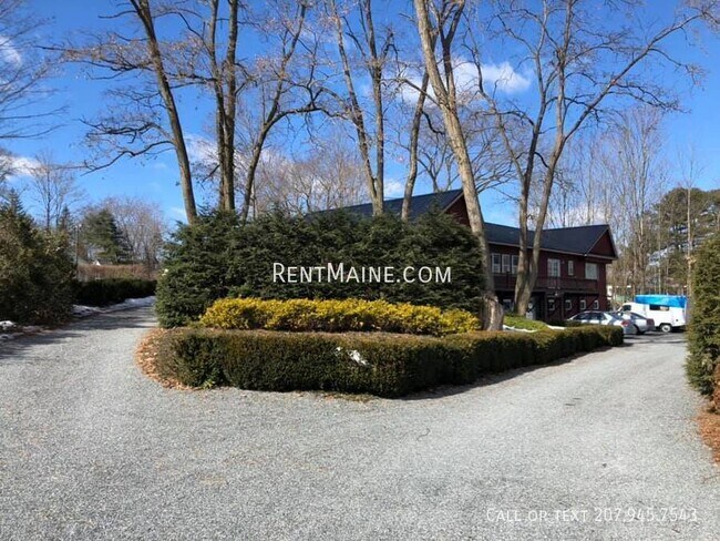 1121 Stillwater Ave unit 3, Old Town, ME 04468 - photo 7