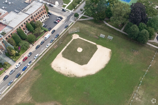 Mineola Middle School has a top sports program.
