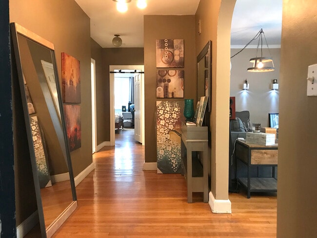 22 Fairbanks St unit 2, Brookline, MA 02446 - photo 6