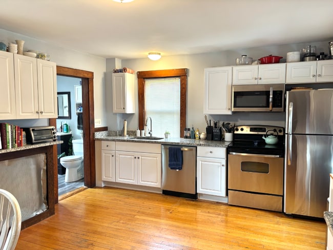 104 Casey St unit 2, Norwood, MA 02062 - photo 2