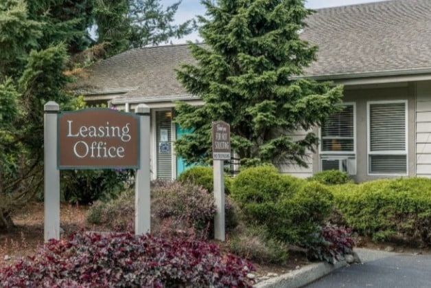 Steilacoom Woods, Steilacoom, WA 98388 - photo 1