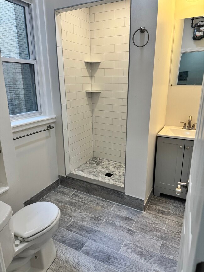 1193 Commonwealth Ave unit 5, Boston, MA 02134 - photo 5