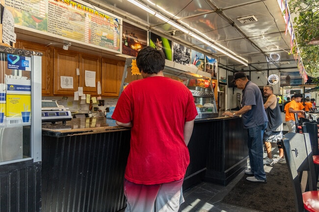 Aqui Me Quedo Restaurant is a popular spot for lovers of Puerto Rican food.