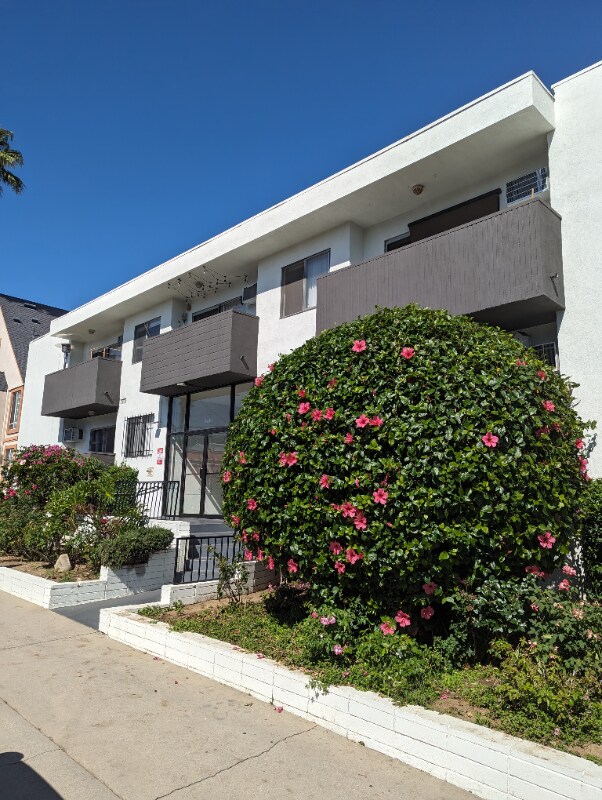 1444 N Vista St Unit 17, Los Angeles, CA 90046