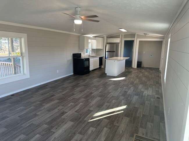 4987 Page Rd, Galivants Ferry, SC 29544 - photo 4