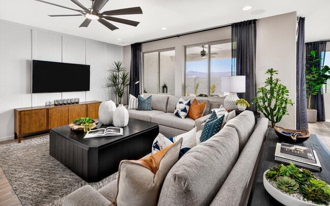 12557 Luxton Ln unit 38189071, Avondale, AZ 85392 - photo 7