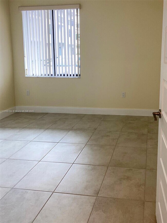 8301 NW 41st St unit B-107, Doral, FL 33166 - photo 2