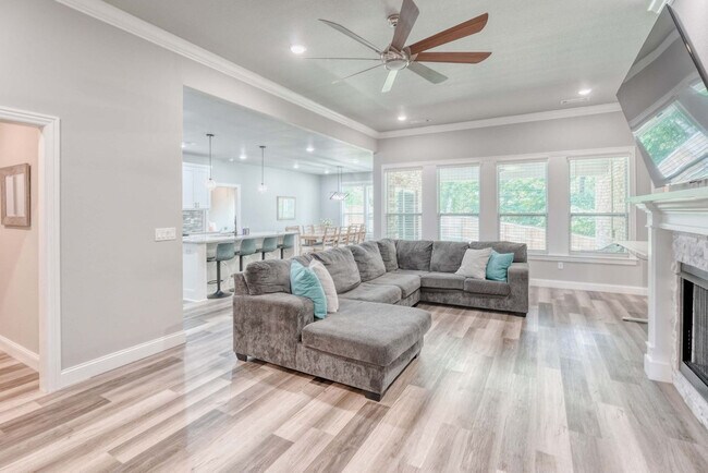 5 Mawnan Ln unit ID1297040P, Bella Vista, AR 72714 - photo 2