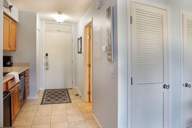 5680 Creeks Crossing unit 5680, Williamsburg, MI 49690 - photo 5