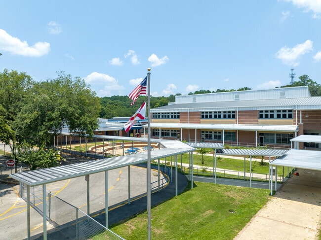 Griffin Middle School has an indoor/outdoor campus style.