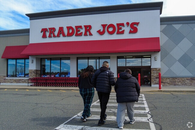 Trader Joe's is a popular spot for groceries and flowers in the Lynnhurst area.