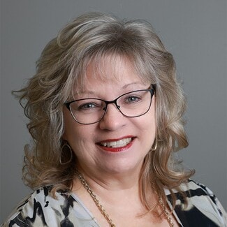 Candee Warren