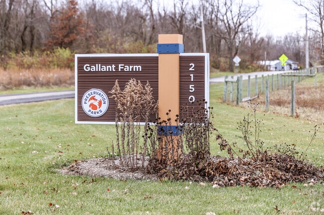 The sign at the entrance to Gallant Farm Preserve.