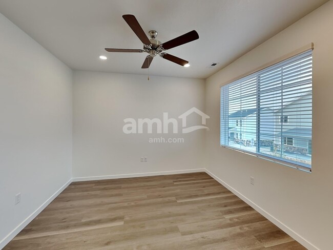 6620 S Newbern St, Aurora, CO 80016 - photo 6