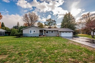 245 Birch Ln, Webster, NY 14580