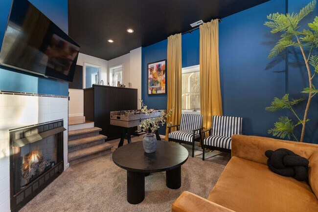 585 Granny Lewis Ln unit ID1351724P, Mars Hill, NC 28754 - photo 5