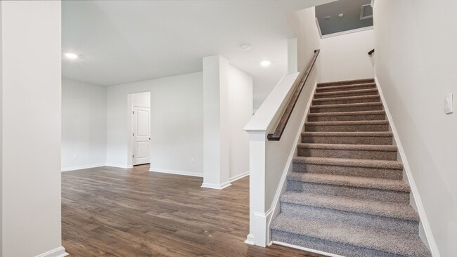 205 Gallop Way, Yorktown, VA 23690 - photo 3