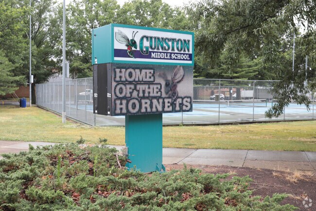 Gunston Middle School serves students throughout Arlington, Virginia.