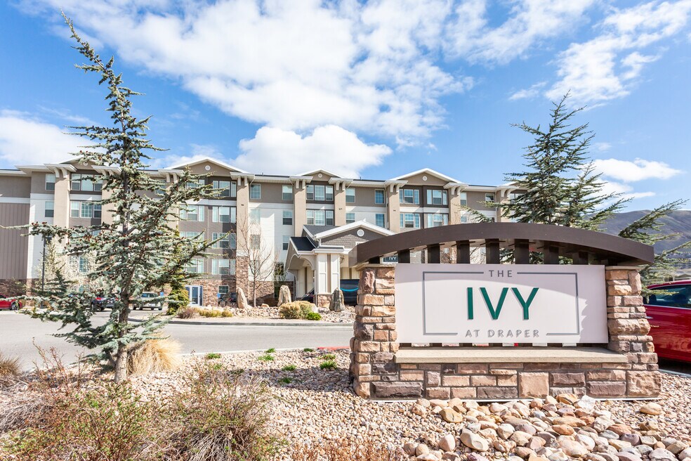 The Ivy at Draper 55+ Active Adult Apartments 14075 S Bangerter Pkwy