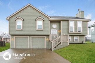 1702 Briarwood Ln, Excelsior Springs, MO 64024