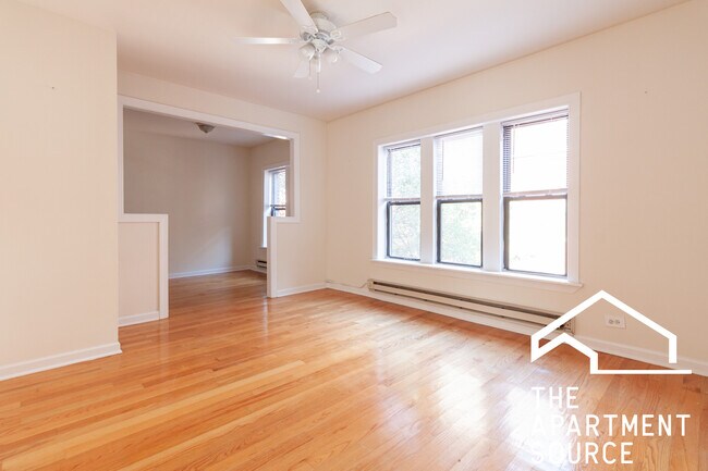 3823.5 N Fremont St unit W2, Chicago, IL 60613 - photo 3