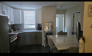 925-929 Colonia Rd Unit Apartment #3 - First Floor Right, Elizabeth, NJ 07208