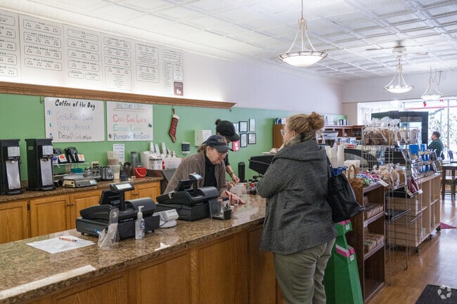 Popular spots like The Grind Cafe offer fresh brews and homemade pastries just minutes away.